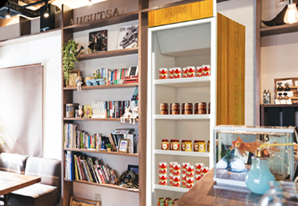 ショーケース型キャッシュレス自動販売機