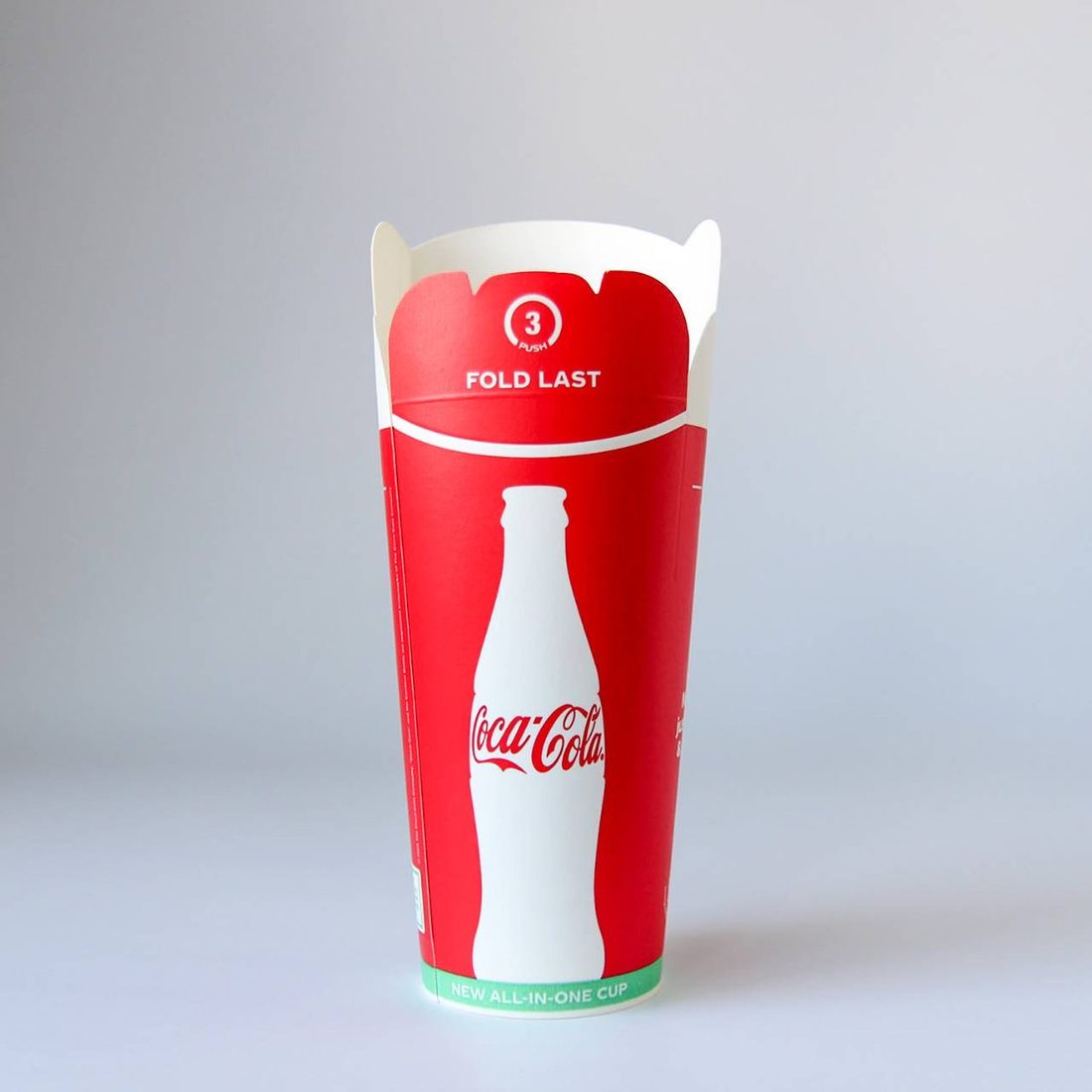 Coca-ColaデザインのTHE GOOD CUP